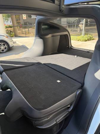 Tesla Model X 2020-69K miles- - $36,00063440614981251122