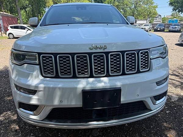 2017 Jeep Grand Cherokee Summit 4x4 4dr SUV - $13995.0063470065198593122