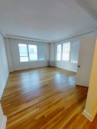 Spacious junior one bedroom 1