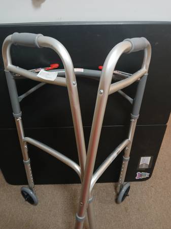 Probasics Bariatric Folding Walker w/ 5" Wheels WKABW2B 1