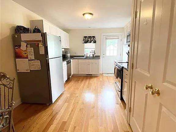 $950 / 1br - 900ft2 - relaxing outdoors Enjoy the convenience, (Bristol)64002827624451122