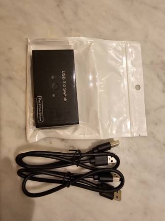 USB 3.0 Switch Selector with 2 Pack USB Cable 1