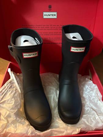 Hunter rain boots 1