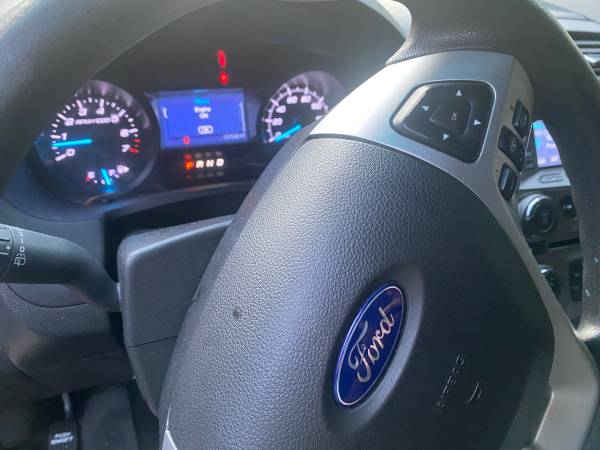 2014 ford explorer, police package - $4,500 (Brooklyn)63615061667971124