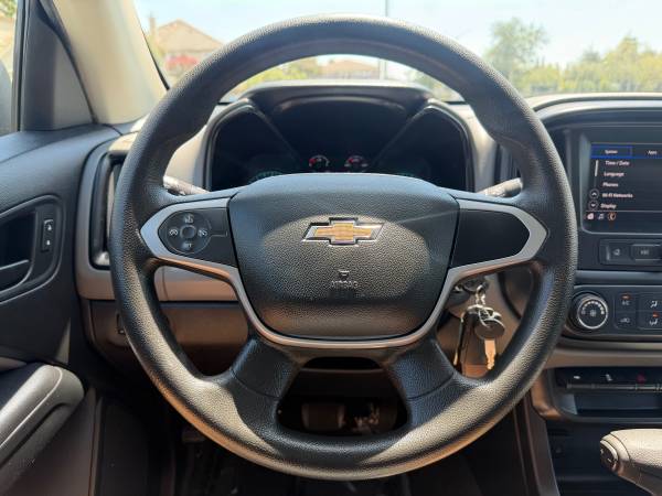 2021 Chevrolet Colorado - Photo 11