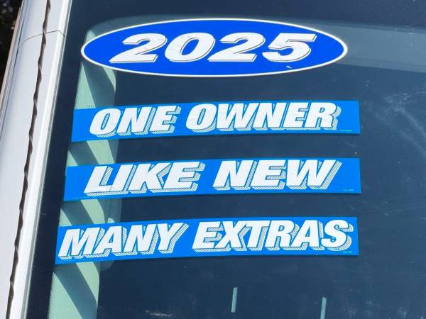 2025 Ford Transit 250 3dr - Photo 3