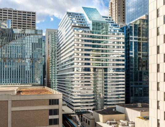 24/7 Access to your Dedicated Desk at 203 N. Lasalle! 1