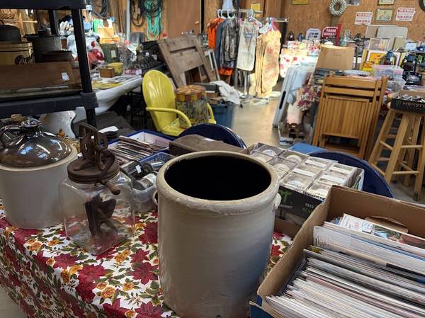 Yard sale photo