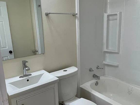 $780 / 1br - #ACOGEDOR, ILUMINADO — 1BR/1BA – Disponible ahora. (San Diego, CA)63657108119171122