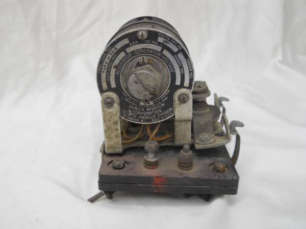 Aircraft Regulator Generator Voltage / 1042-15A 1