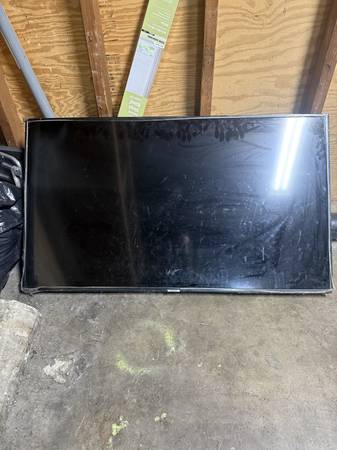 Samsung tv used 1
