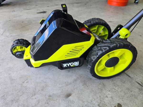 Ryobi 40 volt edger with battery 1