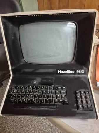 Hazeltine 1410 computer 1