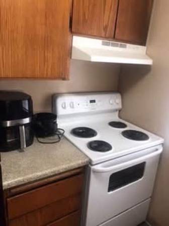 $500 / 1br - 300ft2 - Studio Apt (Everett)63850756000257122