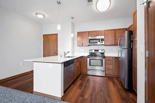 1 Cable/Satellite, Large Closets, Additional Storage Available 1