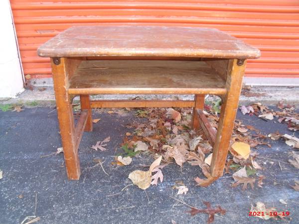 Old School Desk 1