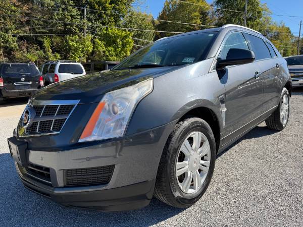 2010 Cadillac SRX Luxury - 3.0L V6 - Loaded! 1