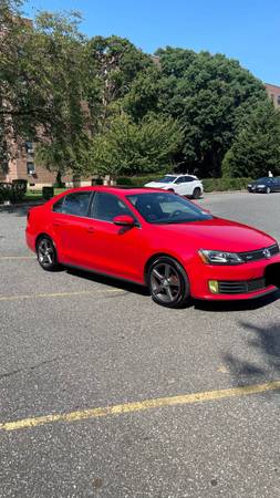 Volkswagen Jetta GLI Perfect Condition Low miles - $8,999 (Garden City)63614217594113122