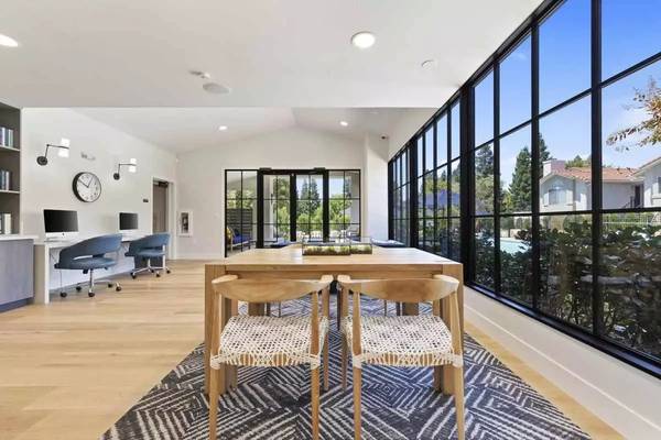 $2,035 / 2br - 1111ft2 - Where life meets limitless possibilities: Explore our spacious 2 BR. (Fresno - Cascades)63872986892547120