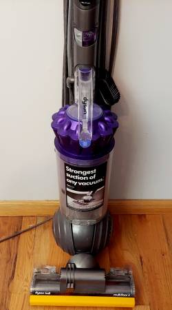 Dyson Animal  UP20 Multifloor Vacuum Cleaner 1