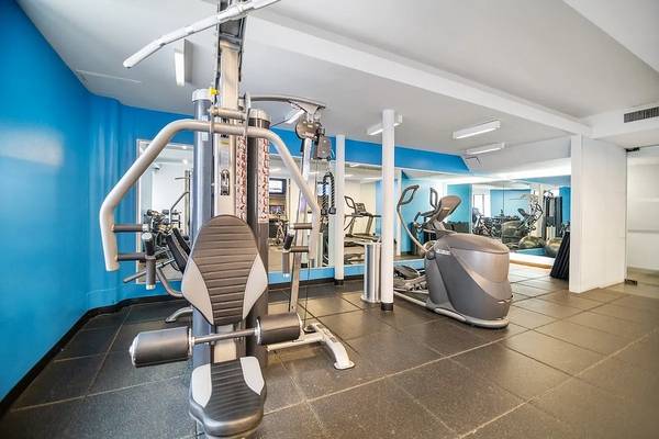 $4,382 / 1br - FULL Wall Flex 2 in the heart of HK!! (Midtown West)63809066884097124