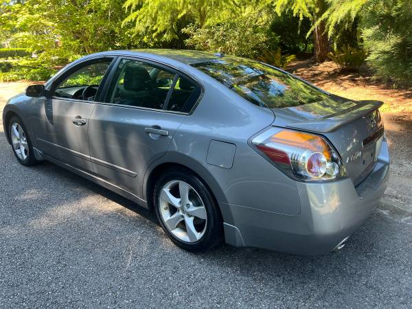 09 Altima V6 SE Limited >One-owner<  Pristine condition! - $4,500 (Edmonds)63624422409473121