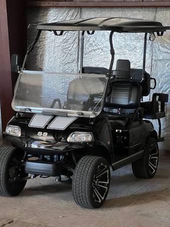 2023 Evolution Classic 4 Pro Customized Black Golf Cart 1