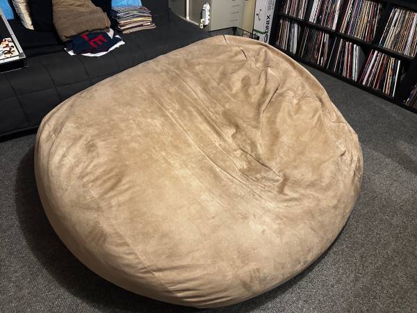 LARGE BEAN BAG 1