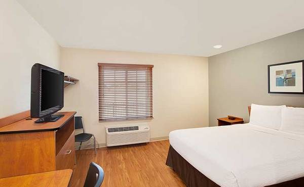 Managers Special for Your First Month - A Smart Apartment Alternative! 1