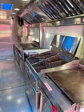 2006 Chevrolet Workhorse - Photo 7