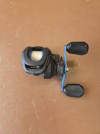 Shakespeare Agility LP-L baitcaster reel 1