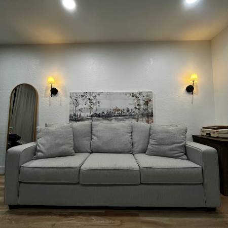 Couch 1