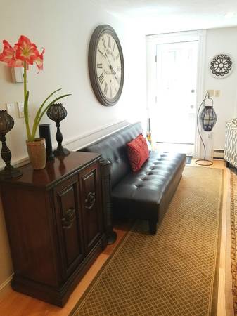 $1,850 / 1br - 911ft2 - UBICACIÓN UBICACIÓN Departamento de 1 dormitorio Back Bay (Boston, MA)64034776318083122