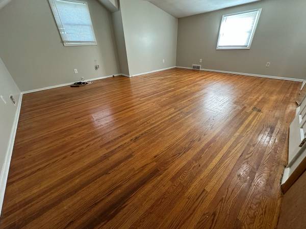 Rare 4BR 2BA home in Chili!
$2,300
                        Chili , NY Rare 4BR 2BA home in Chili!
$2,300
                        Chili , NY