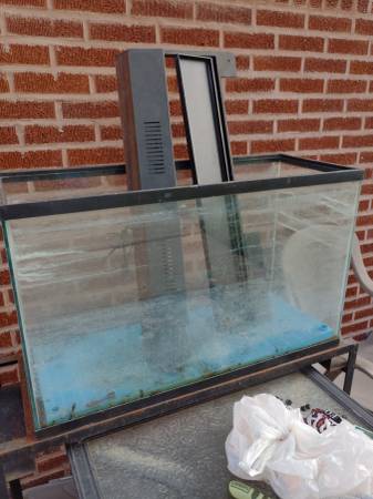 Free large fish tank and stand with light 1