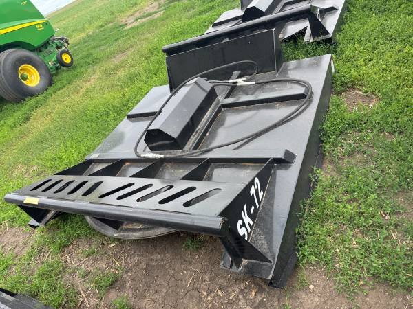 72” skid loader mower 1