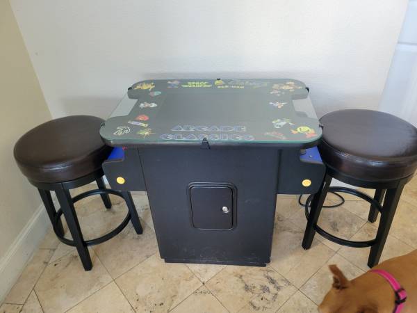 Arcade Cocktail Table - 60 Classic Games + 2 Leather Bar Stools 1