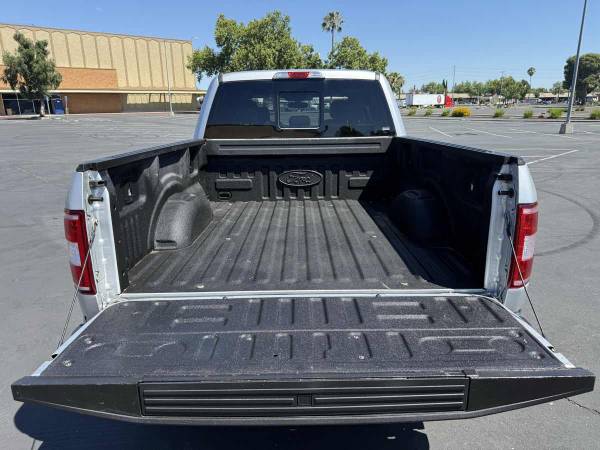 2018 Ford F150 XLT 4X4 - Photo 9