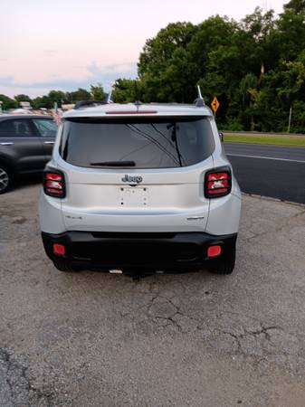 2016 jeep renegade latitude 4x4 - $6,450 (Harriman)63625059520513124