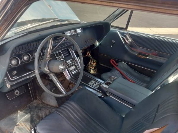 1965 Ford Thunderbird Hardtop 1