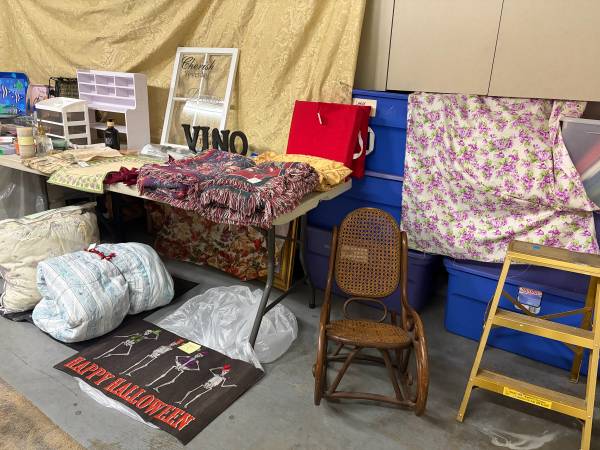 Yard sale photo
