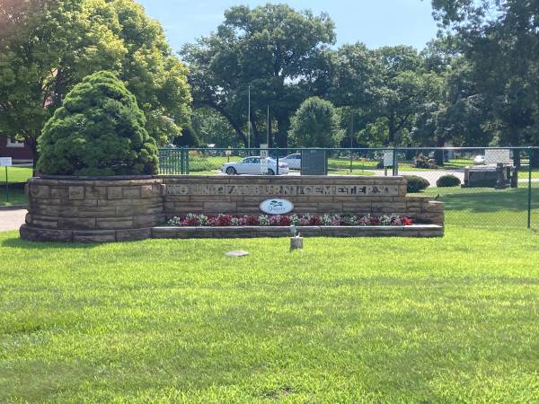 Single Burial Plot - Mount Auburn Memorial Park (Stickney, IL 1