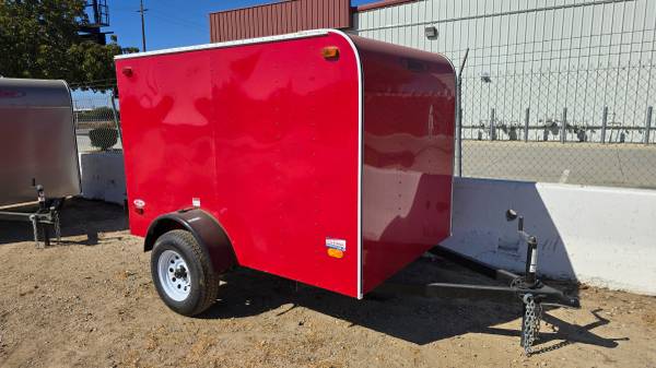 CARSON ENCLOSED LITE TRAILER 5 X 8 1