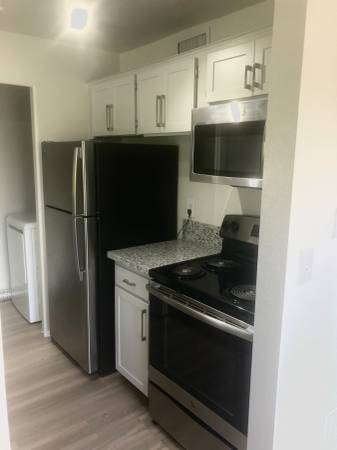 $1,197 / 1br - 1125ft2 - 1X1 DISPONIBLE EN DICIEMBRE!! (TUCSON (NW))63674705015425124