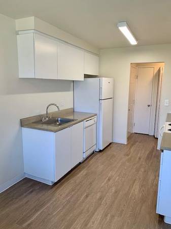 $1,795 / 2hab - 900ft2 - Libre de humo, Gazebo, Centro de fitness, Calefacción (¡Fuera del camino trillado pero cerca de todo!)63672530371457124