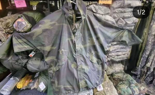 US 🇺🇲
GI RAIN JACKET 💦 1