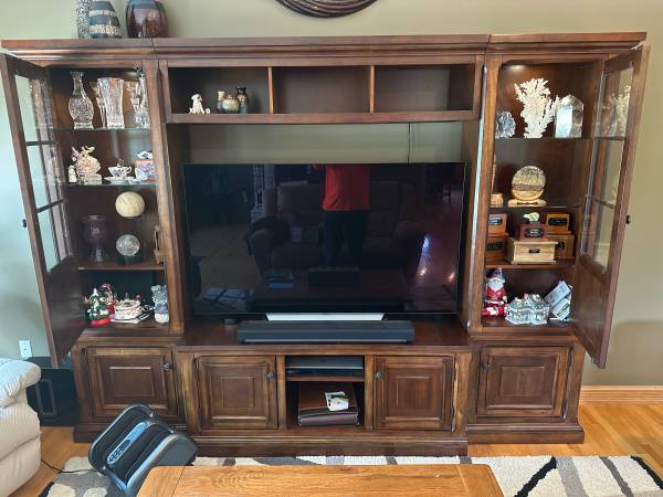 ESTATE / MOVING SALE — Oct 8–10 (Thu–Sat), photo 4