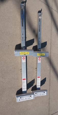Ladder jacks 1