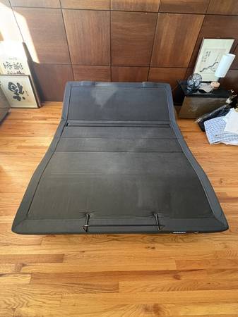 TEMPUR-Ergo® Smart Base Queen 1