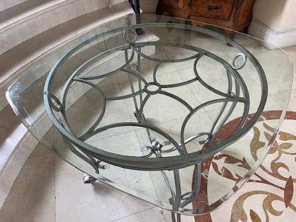 Dining Glass Table 1